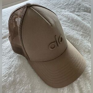 Alo Tan Gravel District Mesh Trucker Hat